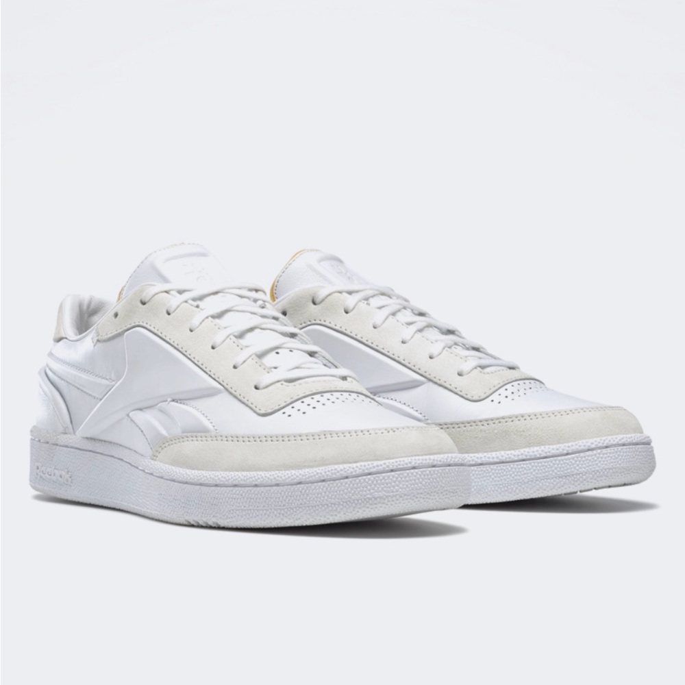 SOLD NEW Reebok x Victoria Beckham Leather Club C Unisex Tennis W US 7/M US 5.5